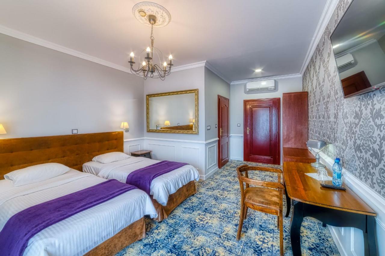 Hotel Grand