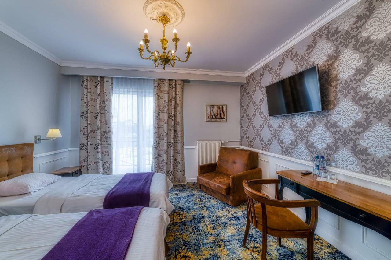 Hotel Grand